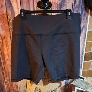 LULULEMON BLACK ATHLETIC BIKER SHORTS NWOT SIZE 20